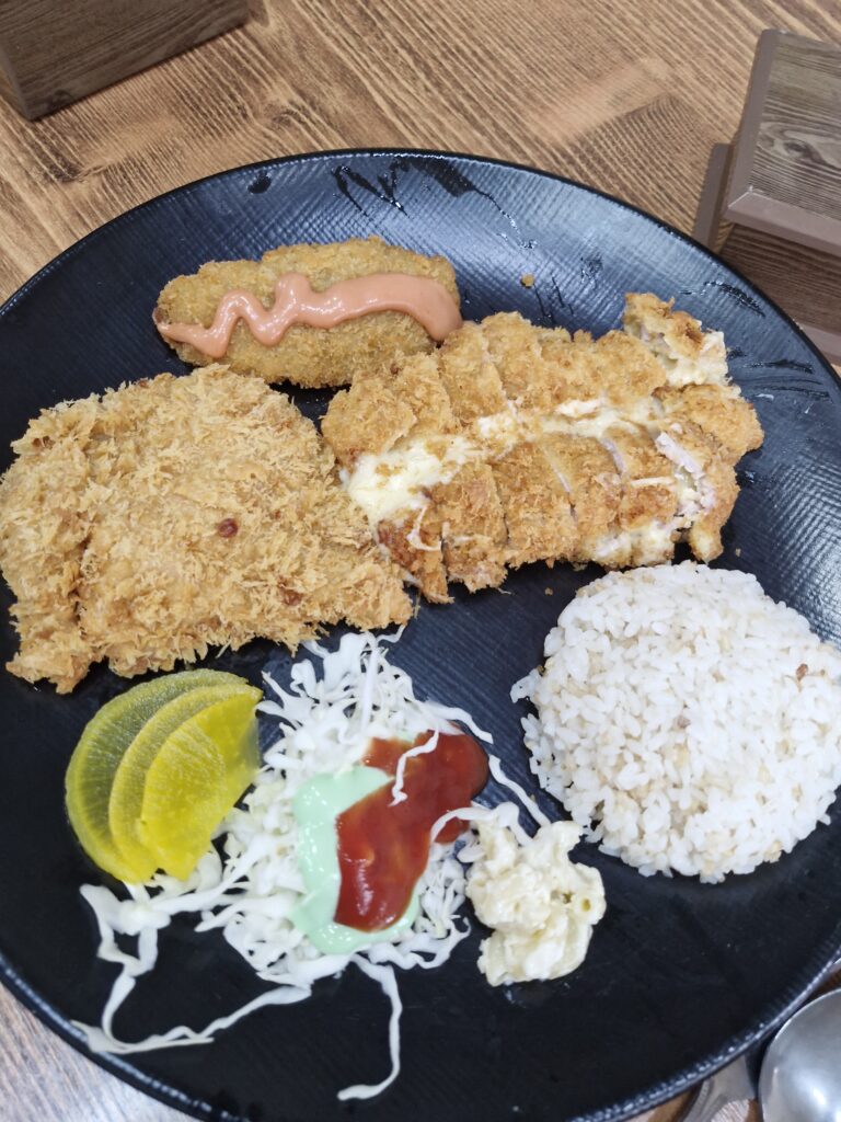 행운돈가스